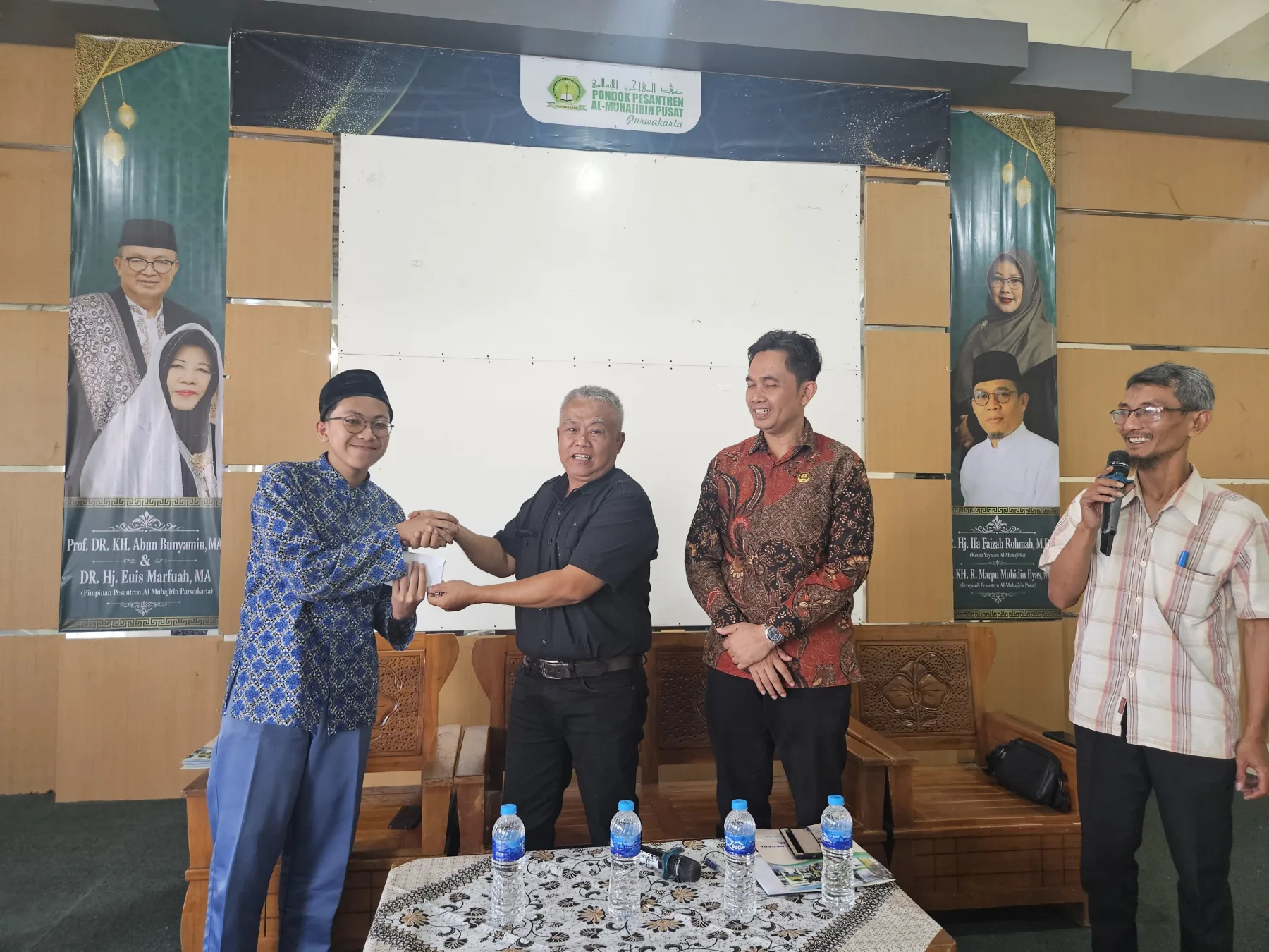 Fauzan Rahmat Hidayat Raih Perak PORSENI Jawa Barat 2026, Harumkan Purwakarta dan MA Al-Muhajirin Pusat
